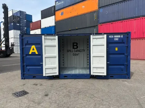 20OD200420RAL5013.webp 20-Fuß-Container mit offener Seite und Auffangwanne