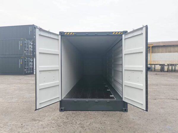 4161979680 40 Fuß High Cube 1 x Side Door Container