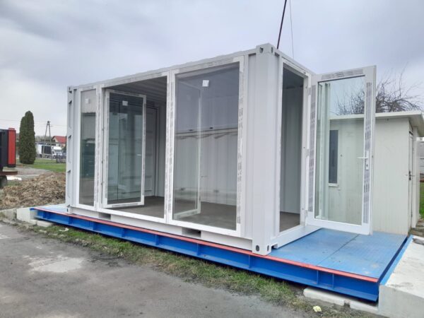 (1) 15-Fuß Eventcontainer (Glascontainer)