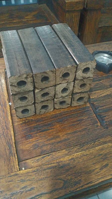1 Nestro-, Pinikay- und RUF-Briketts 10Kg x 96